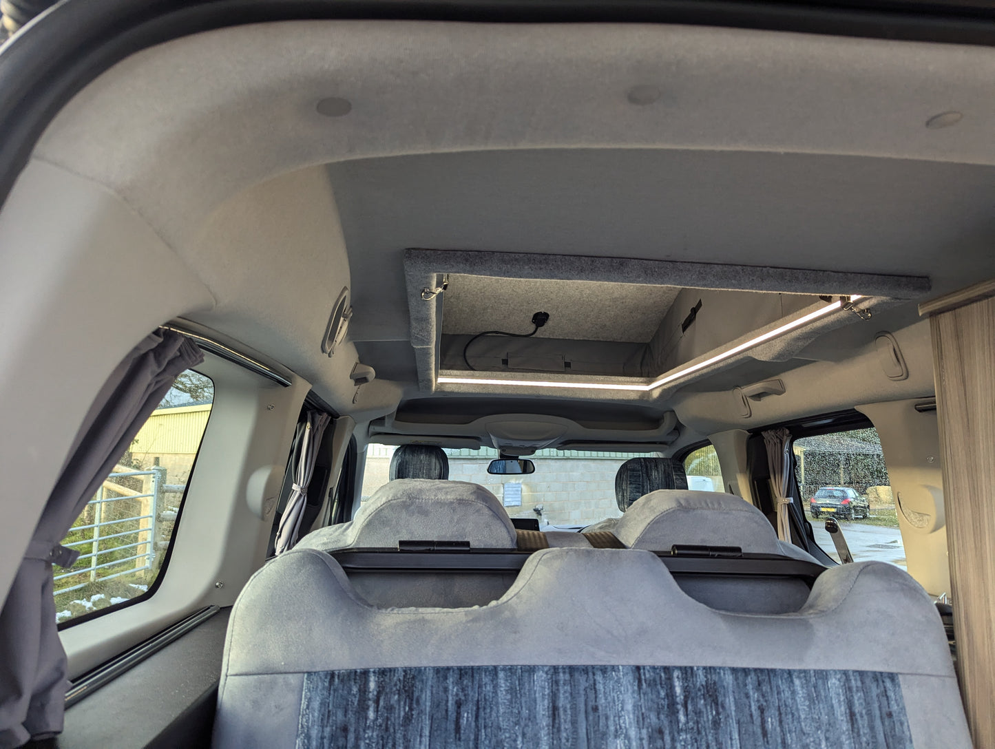 Citroën Berlingo Family MPV Ultimate Side Layout Campervan Conversion – A True Camper with Comfort, Style & Adventure in One!
