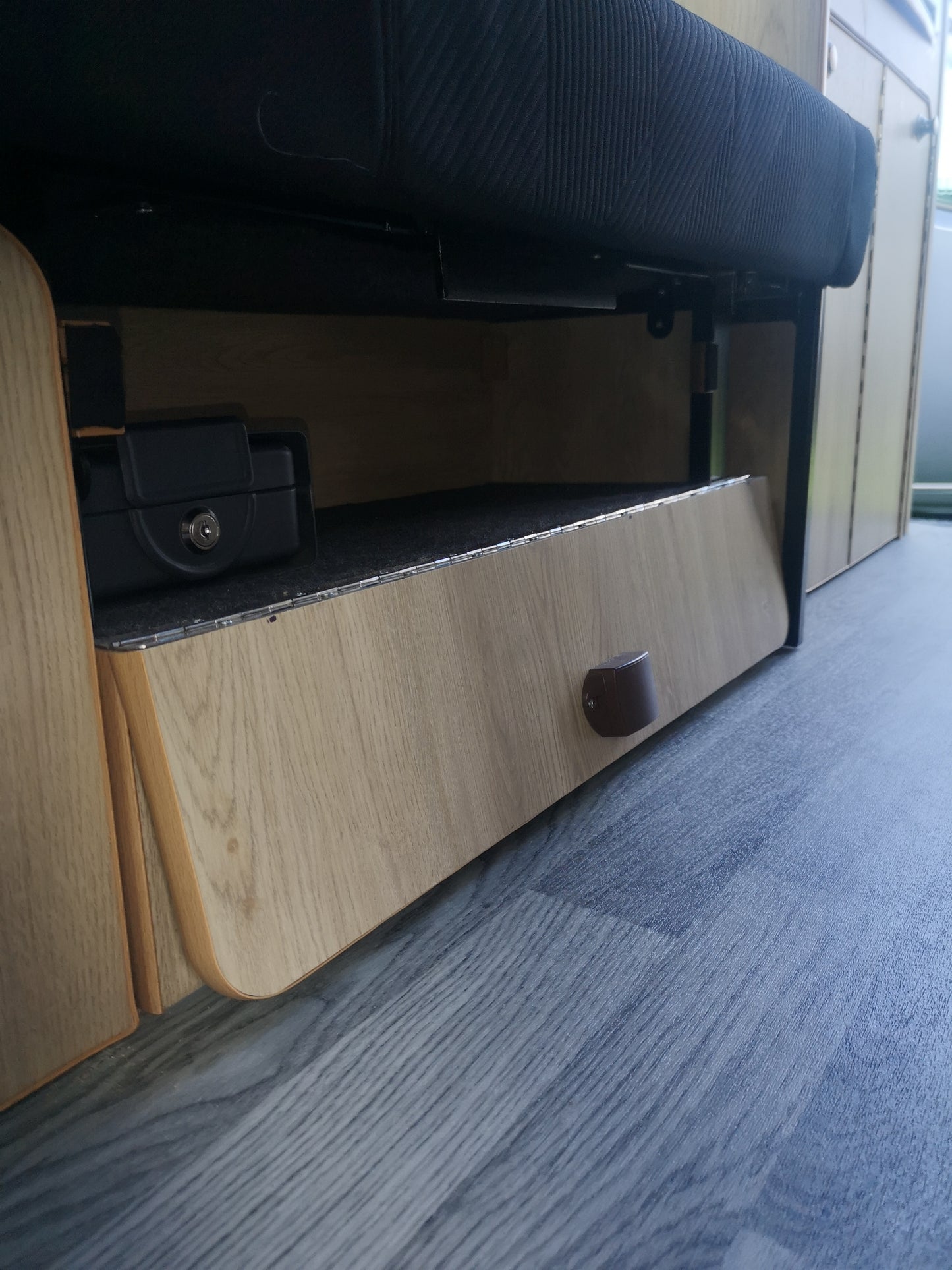 'Mamble' Camper van Conversion for the Renault Trafic, Nissan NV300 & Fiat Talento - cccampers.myshopify.com