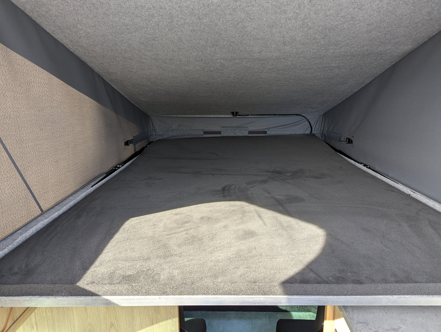 Universal Drop-Down Roof Bed for Campervan Roof Bed Systems on Pop Top Elevating roofs