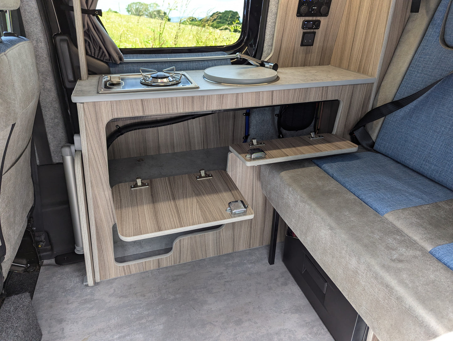 Volkswagen Caddy Maxi Ultimate Side Kitchen Layout Campervan Conversion – A True Camper with Comfort, Style & Adventure in One!