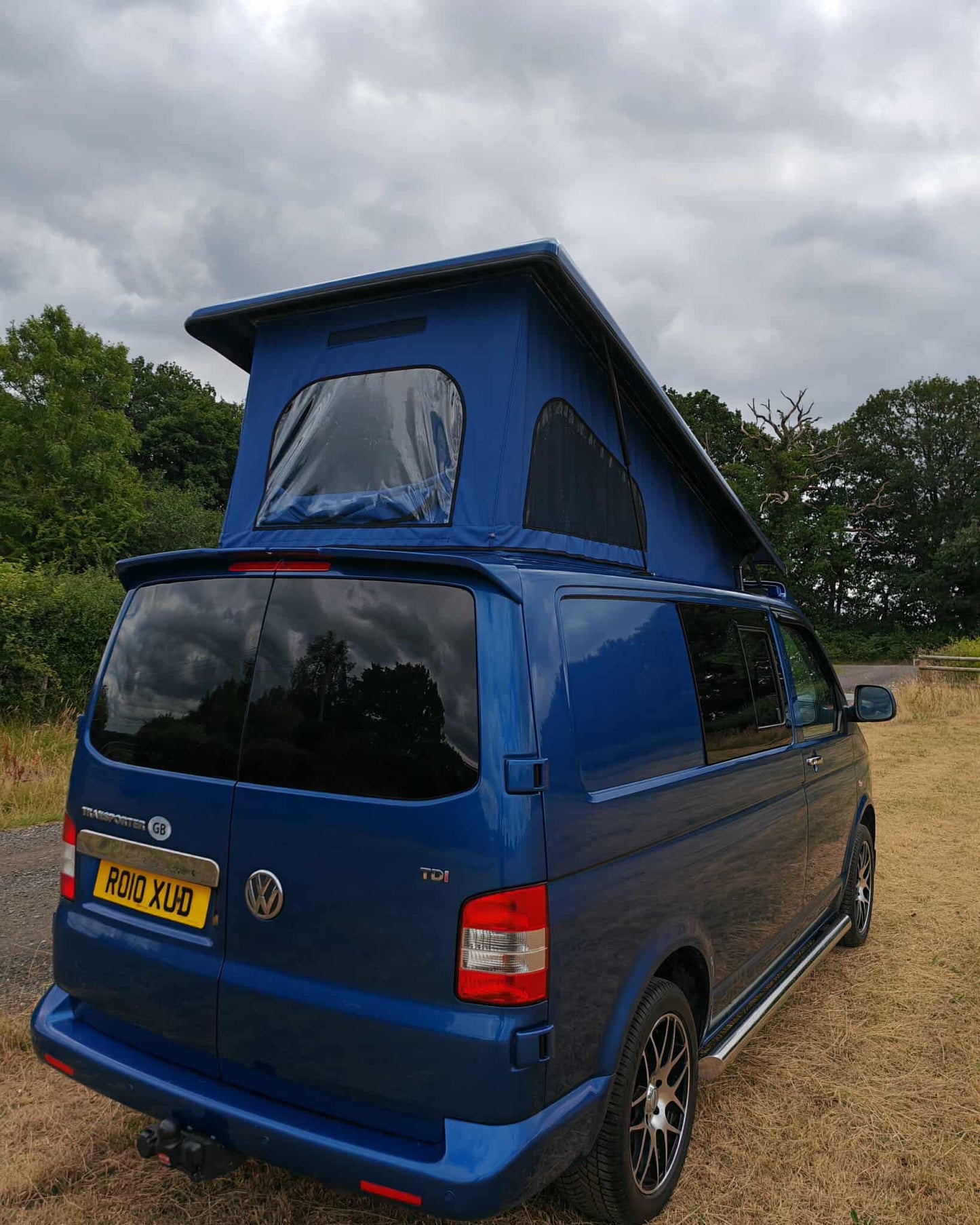 Stargaze Pop Up Rear Elevating Roof for the 2003 onward Volkswagen Transporter T5 T6