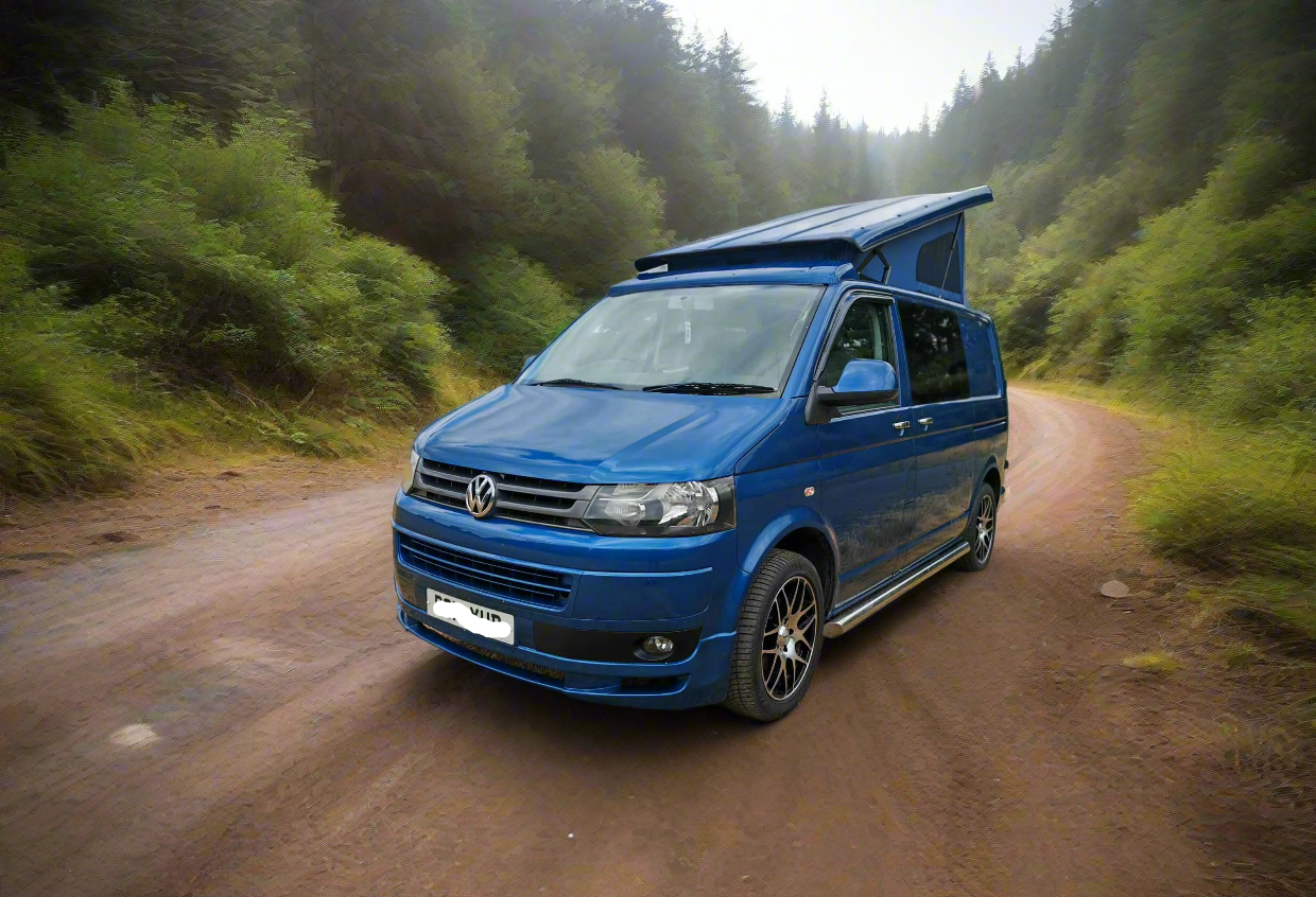 Stargaze Pop Up Rear Elevating Roof for the 2003 onward Volkswagen Transporter T5 T6