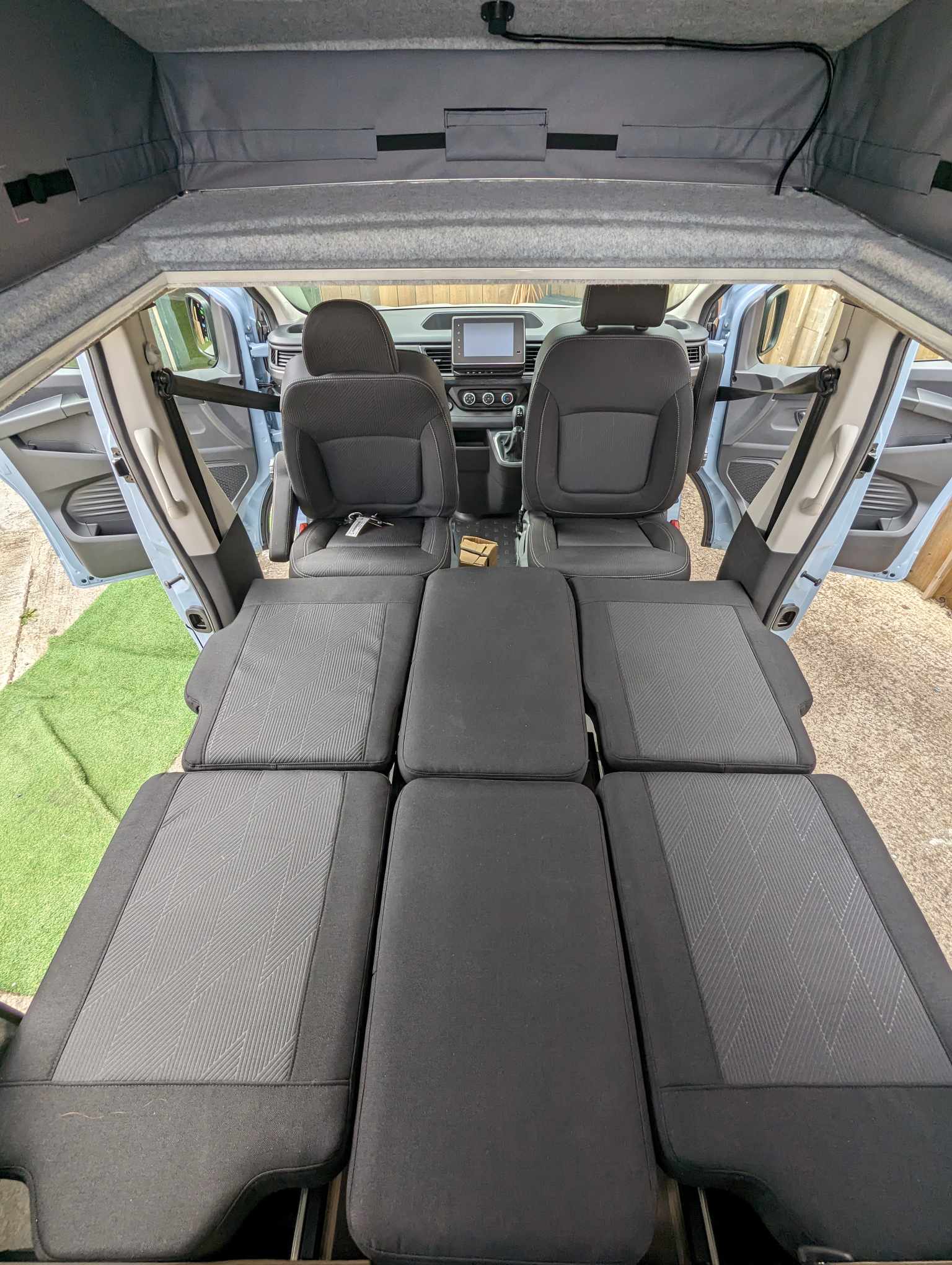 The Witley Camper Van Conversion for the 2013 on Ford Transit Custom and 2024 all New Volkswagen Transporter T7 - cccampers.myshopify.com
