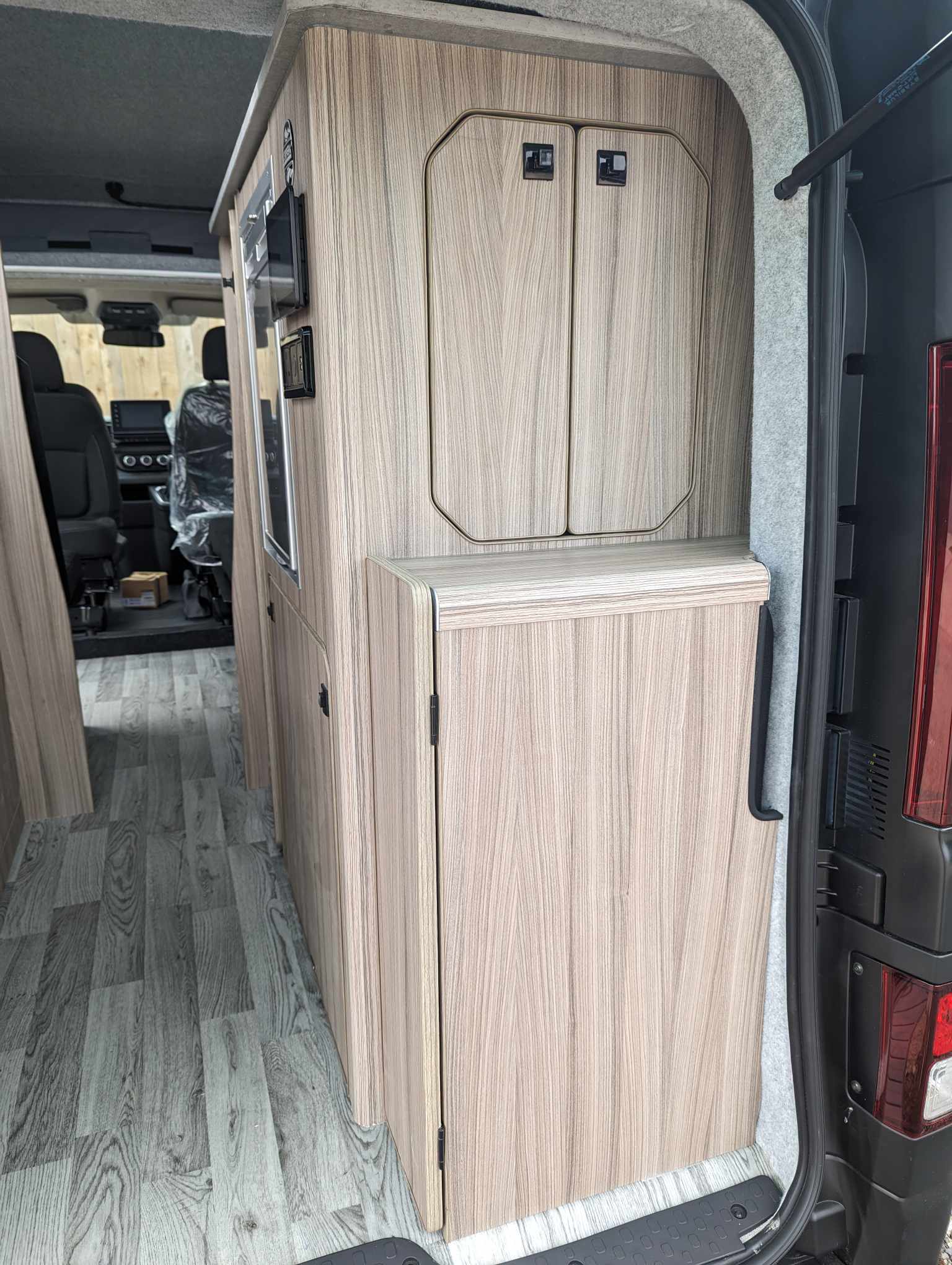The Witley Camper Van Conversion for the 2013 on Ford Transit Custom and 2024 all New Volkswagen Transporter T7 - cccampers.myshopify.com