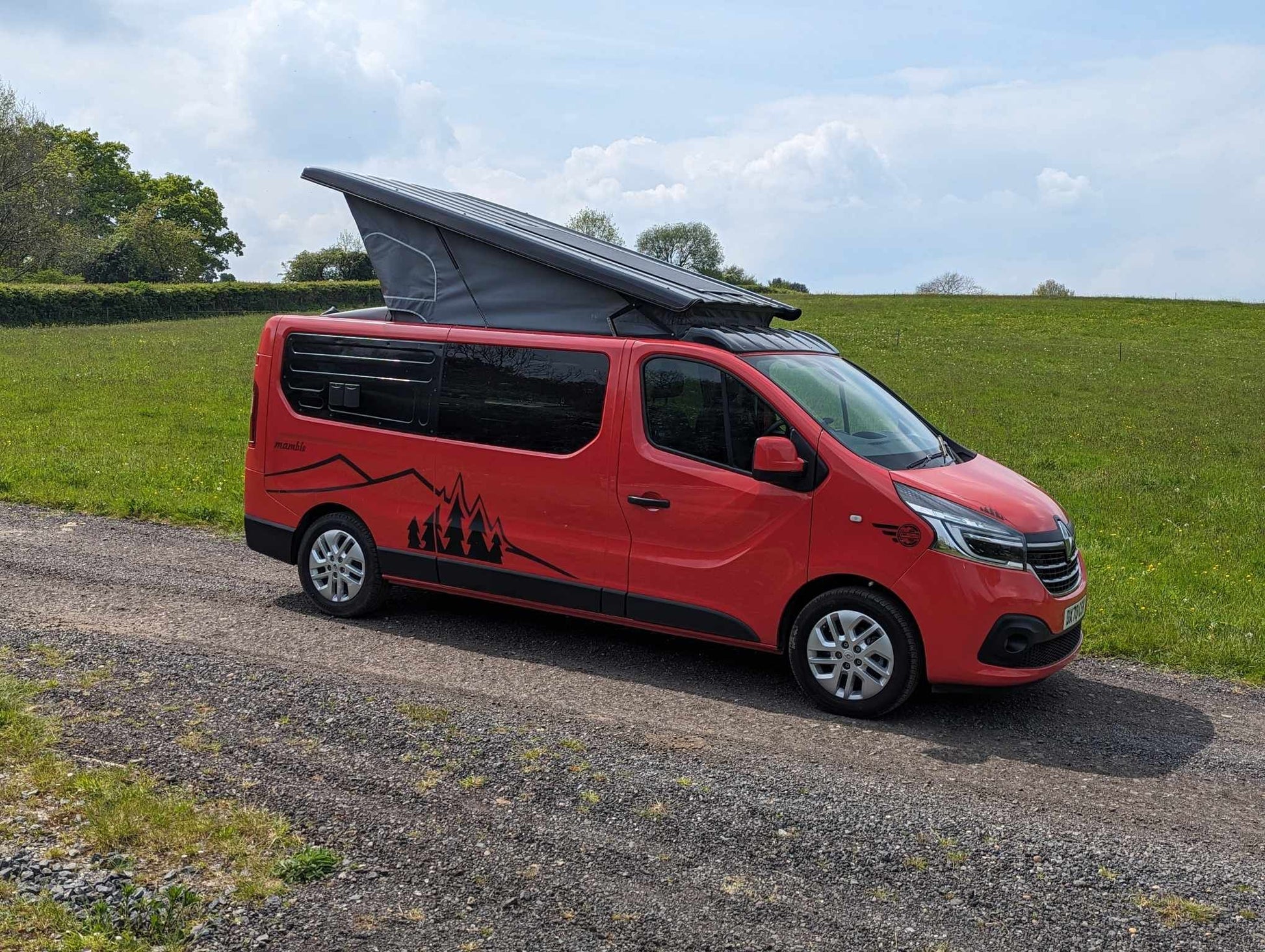 Pre Loved CCCampers 'Mamble' Renault Trafic Campervan with less than 12,000 miles on the clock! - cccampers.myshopify.com