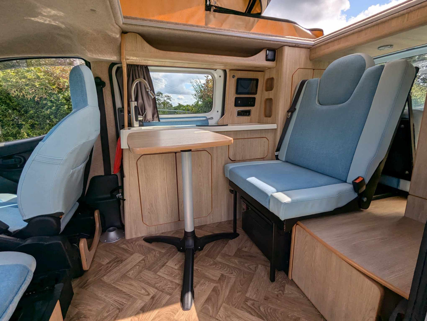 Nissan NV200 Premium Micro Campervan – Meet the Clee Petrol Automatic