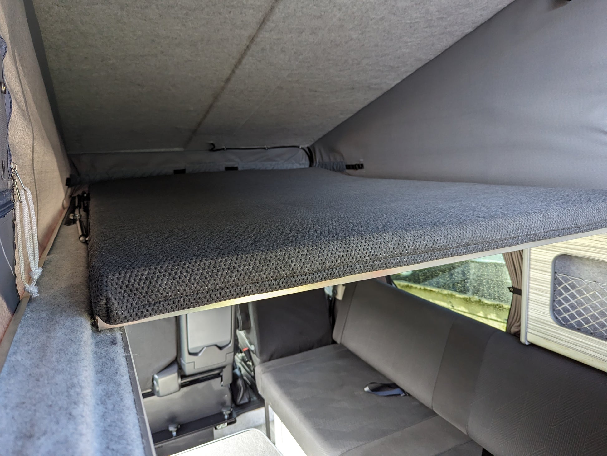 Universal Drop-Down Roof Bed for Campervan Roof Bed Systems on Pop Top Elevating roofs