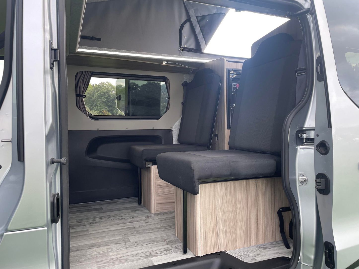 Renault Trafic E-Tech | 100% Electric Gas-Free Luxury Motorhome