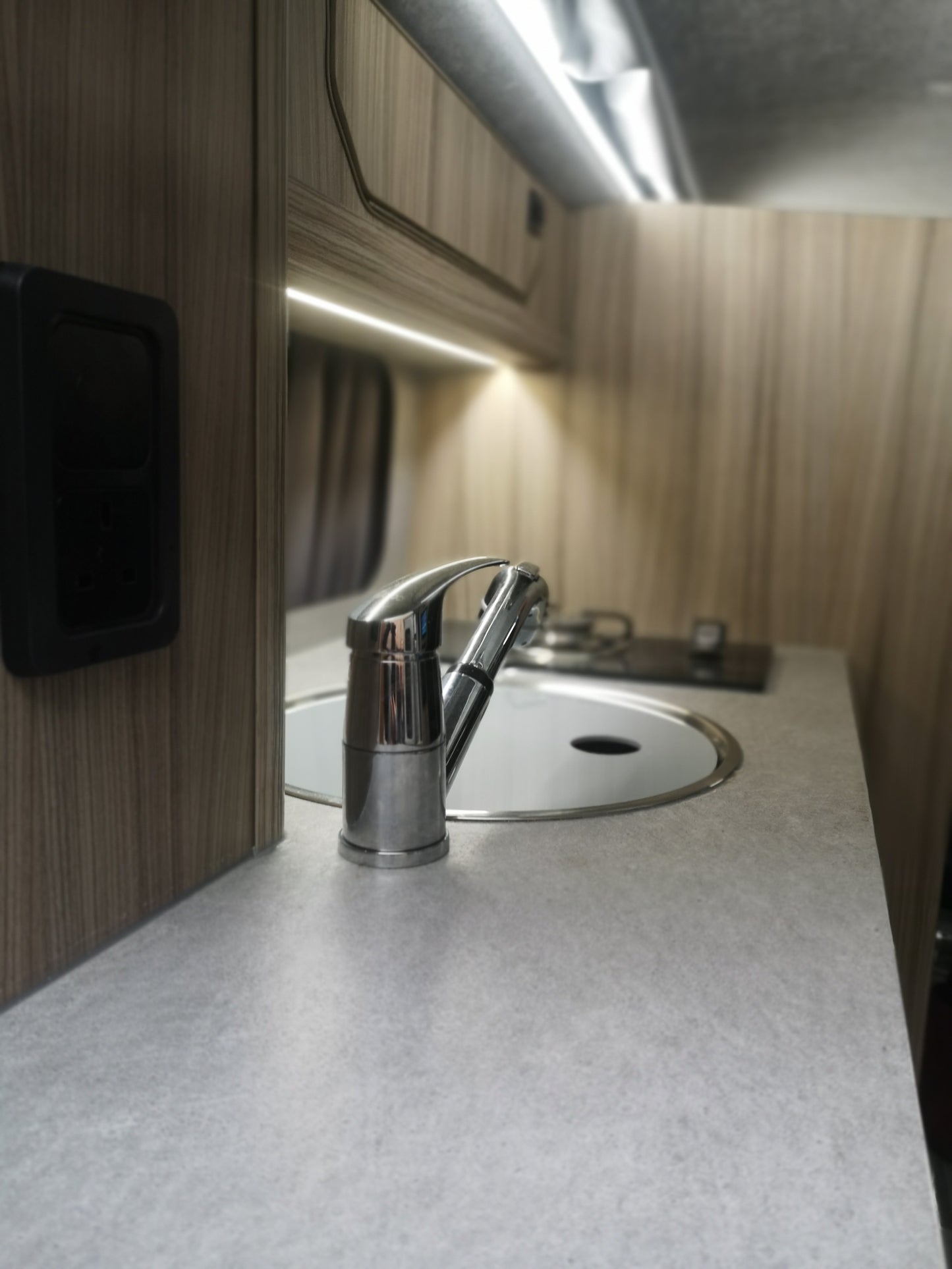 Renault Trafic E-Tech | 100% Electric Gas-Free Luxury Motorhome