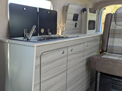 Maxus eDeliver 3 Escape Micro Campervan – Meet the Escape 35Kw EV Automatic