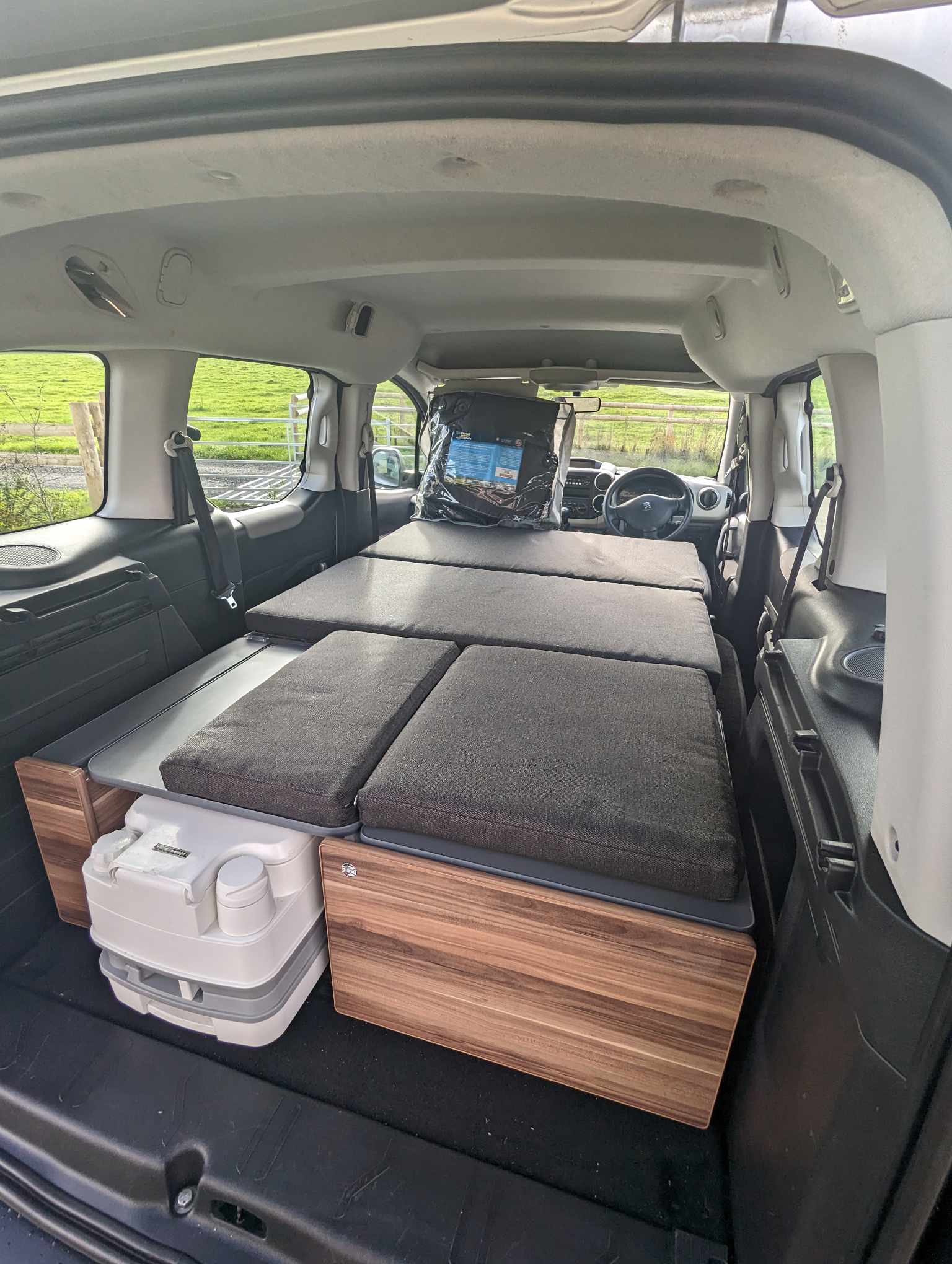 The Weekender Conversion for Fiat EDoblo, Citroen Berlingo and Peugeot Tepee - cccampers.myshopify.com