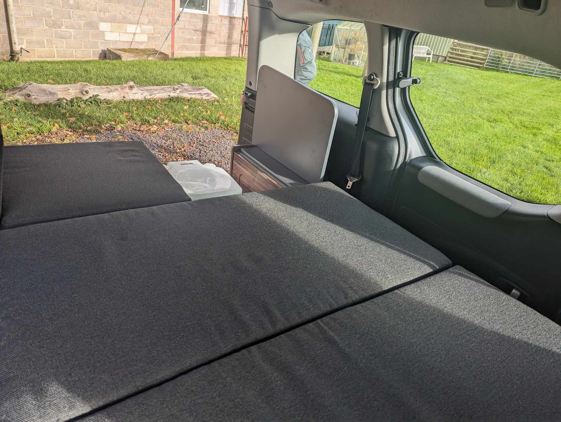 The Weekender Conversion for Fiat EDoblo, Citroen Berlingo and Peugeot Tepee - cccampers.myshopify.com