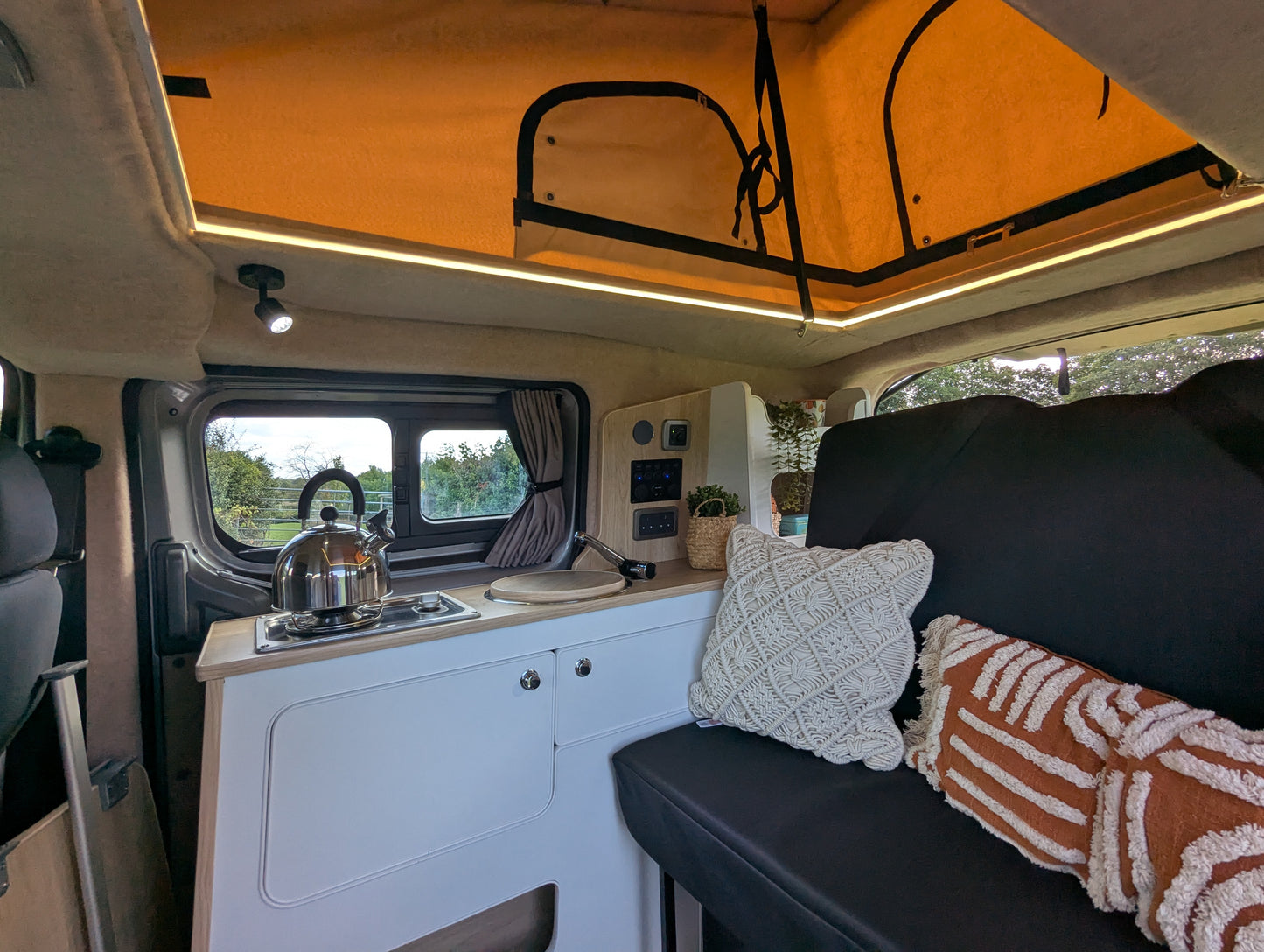 Nissan NV200 Escape Micro Campervan – Meet the Esacpe Petrol Automatic