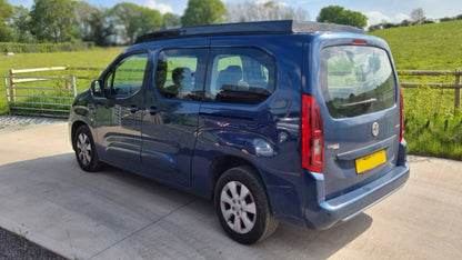 Pop top elevating camper roof for Citroen Berlingo III, Peugeot Partner III / Rifter, Opel Combo E, Toyota ProAce City (from year of manufacture 2018, wheelbase 2975 mm, body length 4753 mm) 