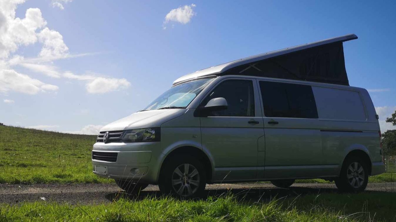 Stargaze Pop Up Rear Elevating Roof for the 2003 onward Volkswagen Transporter T5 T6 - cccampers.myshopify.com