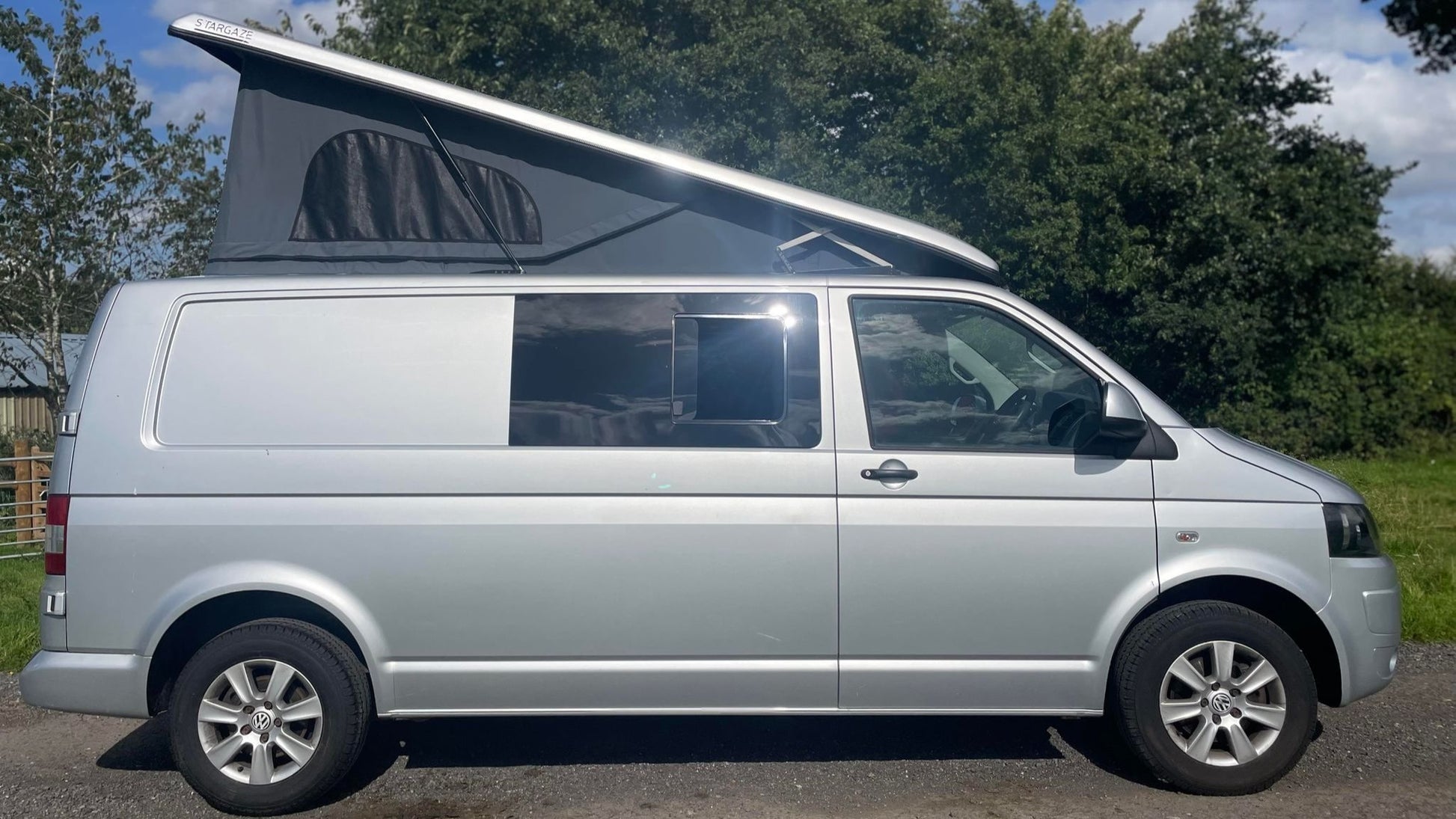Stargaze Pop Up Rear Elevating Roof for the 2003 onward Volkswagen Transporter T5 T6 - cccampers.myshopify.com