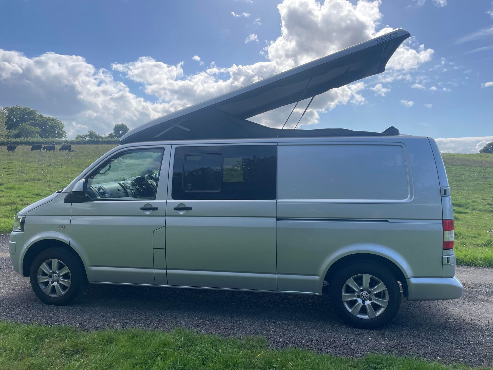 Stargaze Pop Up Rear Elevating Roof for the 2003 onward Volkswagen Transporter T5 T6 - cccampers.myshopify.com