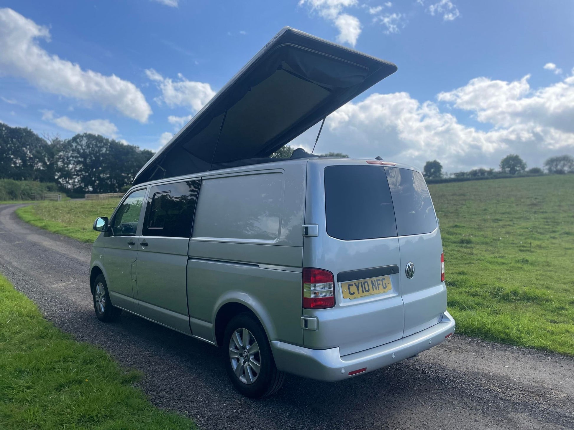 Stargaze Pop Up Rear Elevating Roof for the 2003 onward Volkswagen Transporter T5 T6 - cccampers.myshopify.com