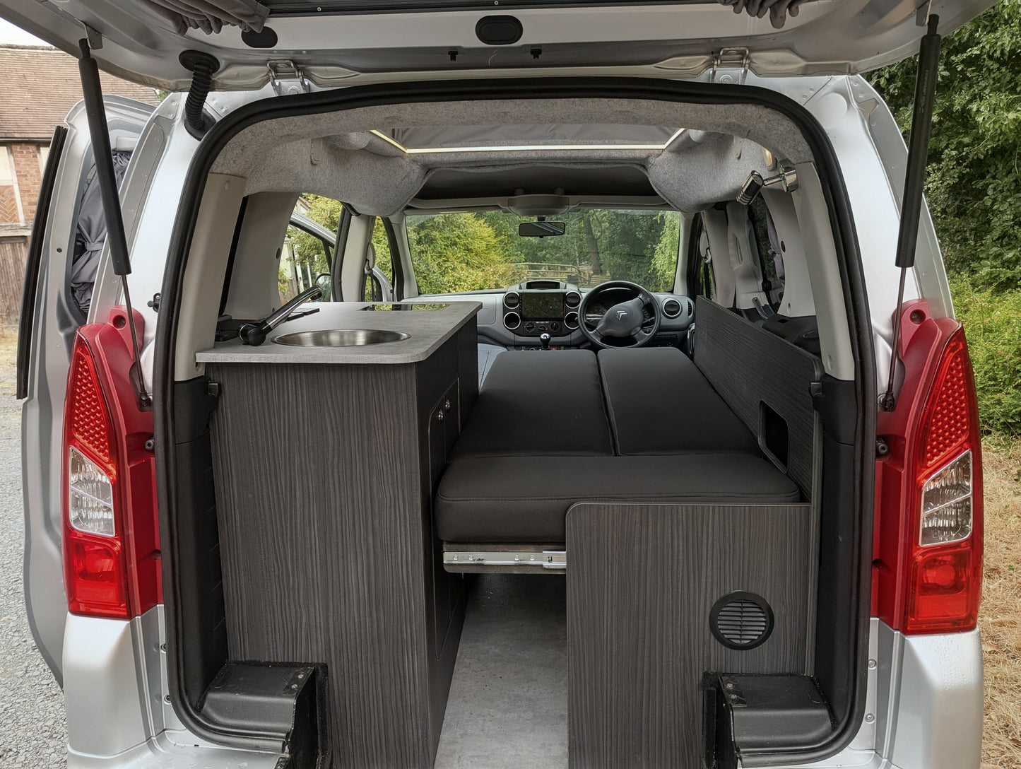Citroën Berlingo Micro Camper Conversion – Panel Van, MPV & Ex-Disability | Side Pull-Out Bed, 50L Fridge