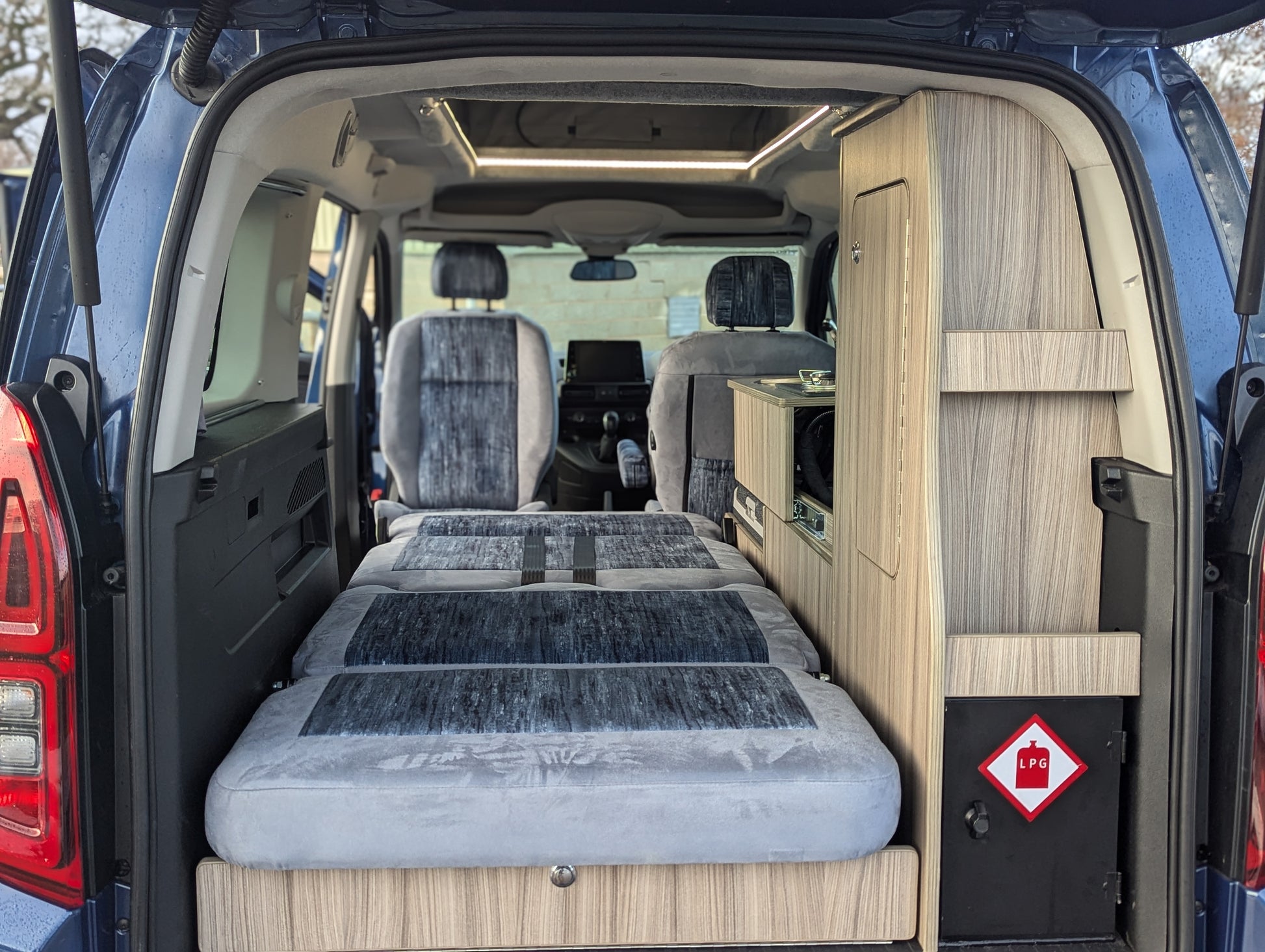 Nissan Townstar Family MPV Ultimate Side Layout Campervan