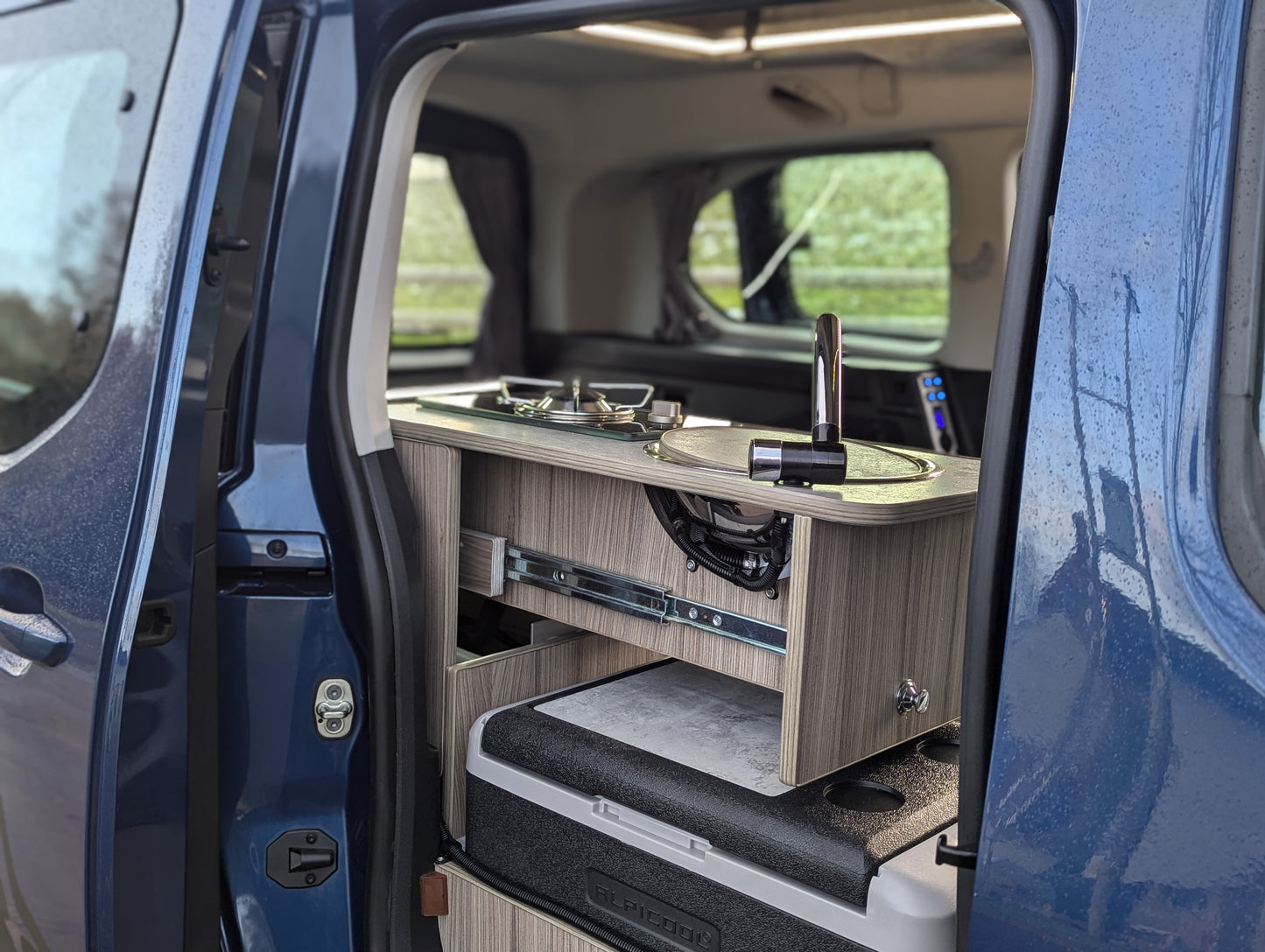 Vauxhall Combo Life Escape Campervan – Meet the Escape Micro Camper (Diesel or Electric)