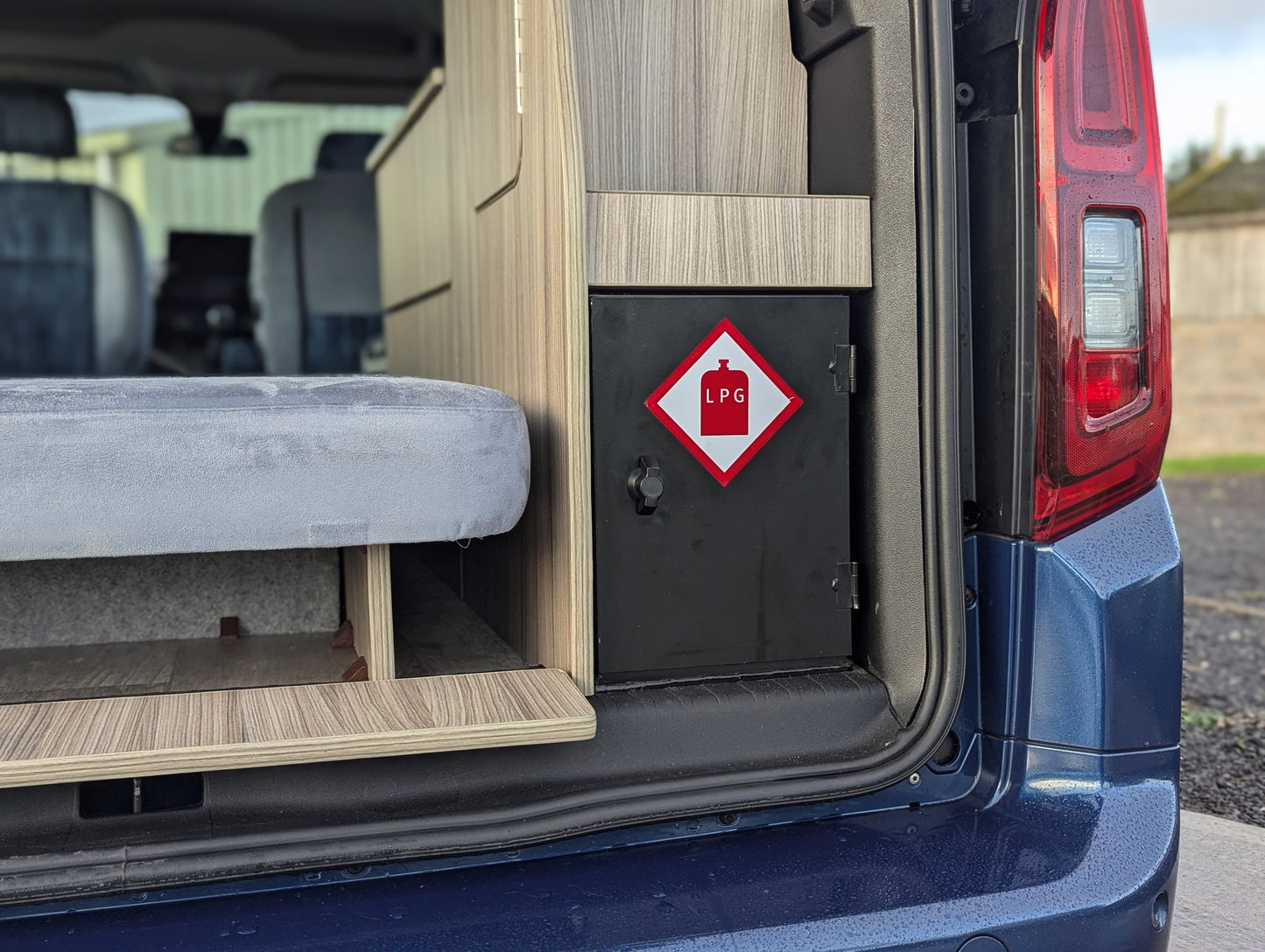 Vauxhall Combo Life Escape Campervan – Meet the Escape Micro Camper (Diesel or Electric)