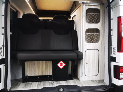 The 'Shelsley' Renault Trafic Sport with an automatic option by CCCAMPERS - cccampers.myshopify.com