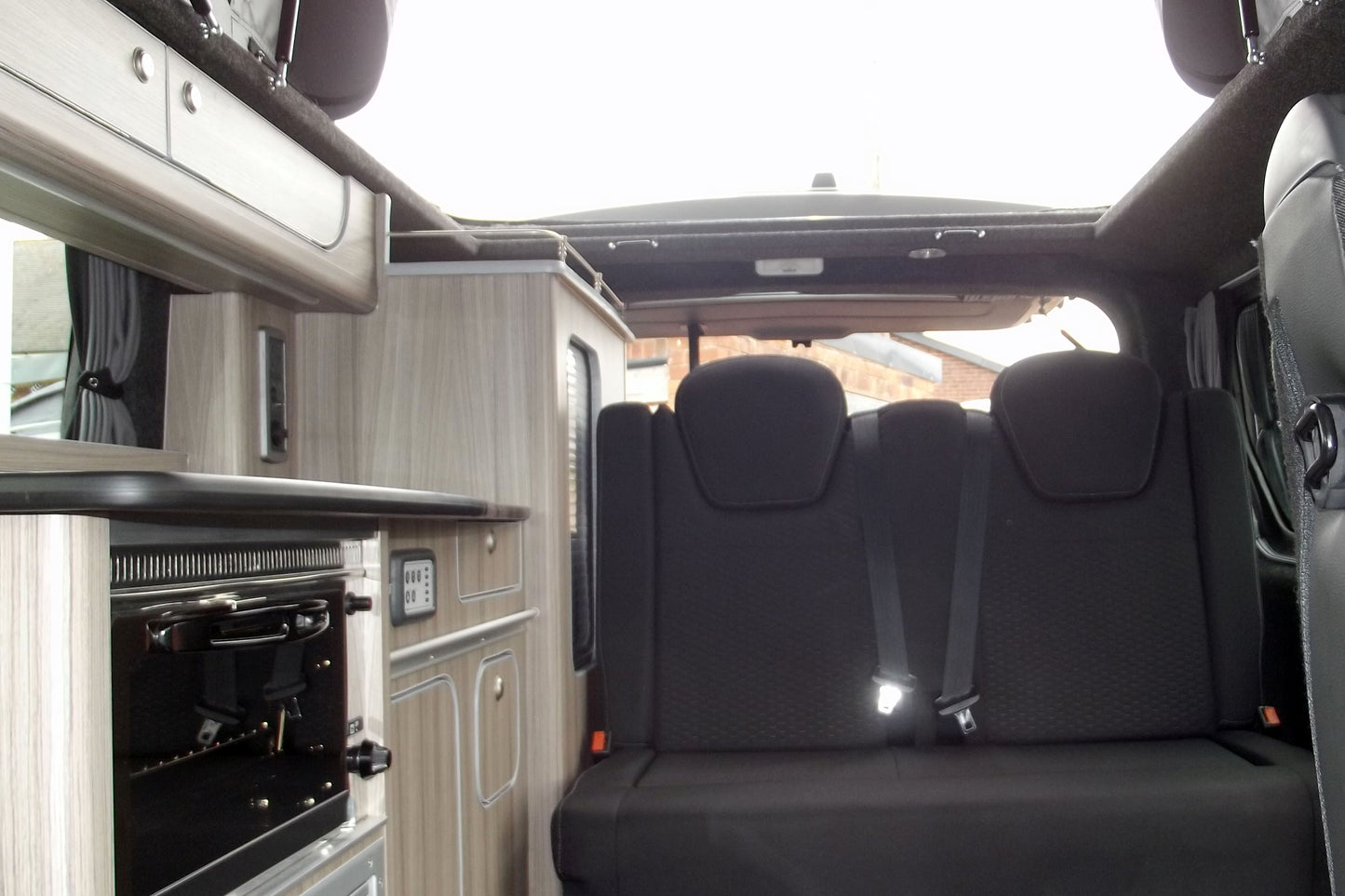 The Bliss Duo Double Rock 'n' Roll bed for Nissan Nv200 2009+ Renault Trafic & Nissan NV300 2014+