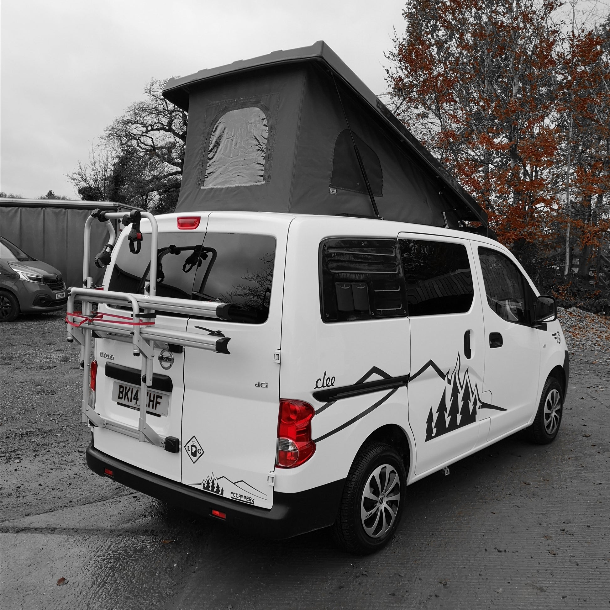 NISSAN NV200 rear door bike rack carrier - cccampers.myshopify.com